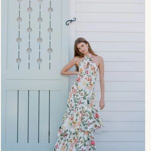 Cara Cara x over the moon, sold out every where. Floral  Halter Maxi Dress 8 NWT